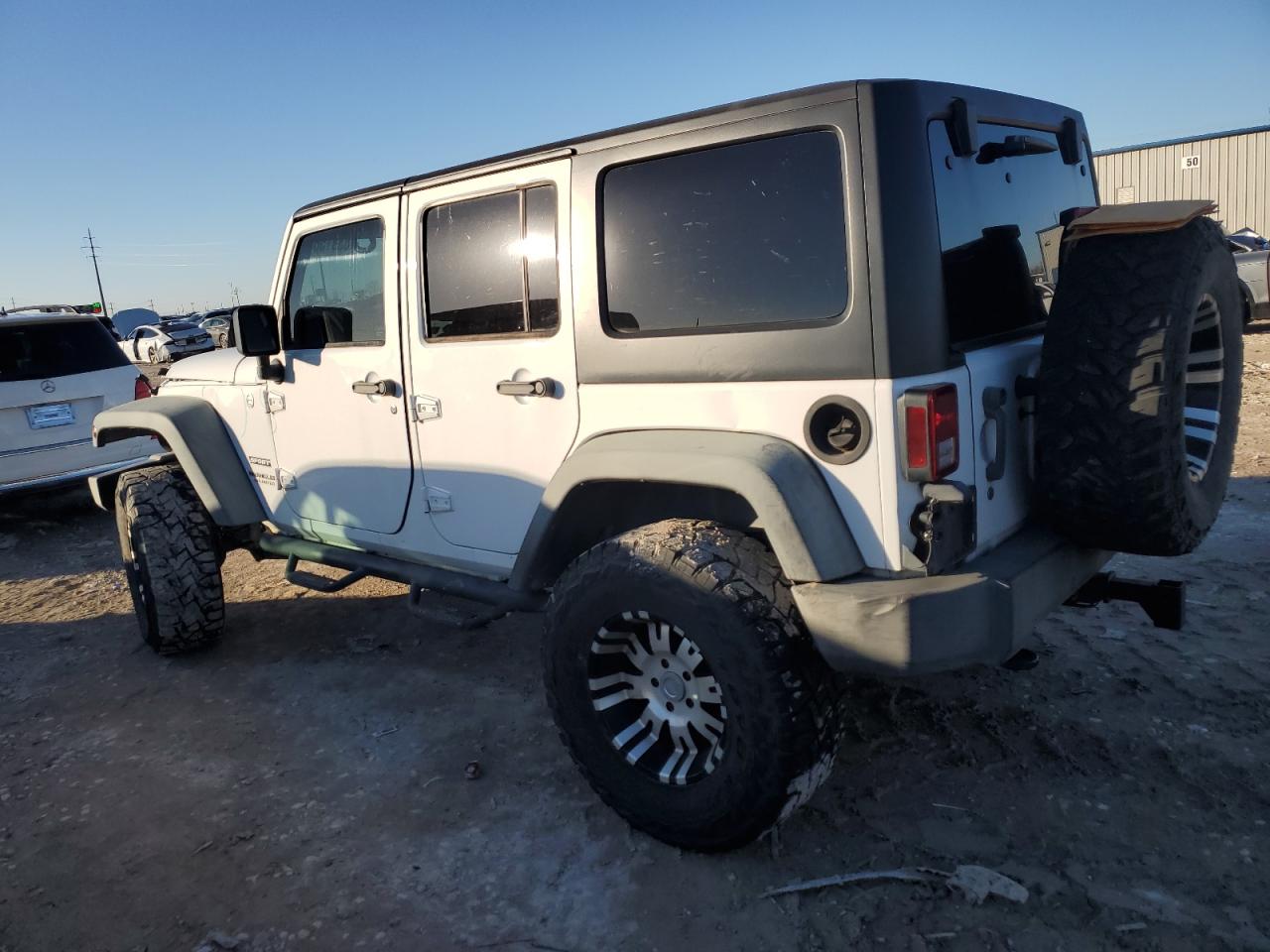 VIN 1C4HJWDG5DL553662 2013 JEEP WRANGLER no.2