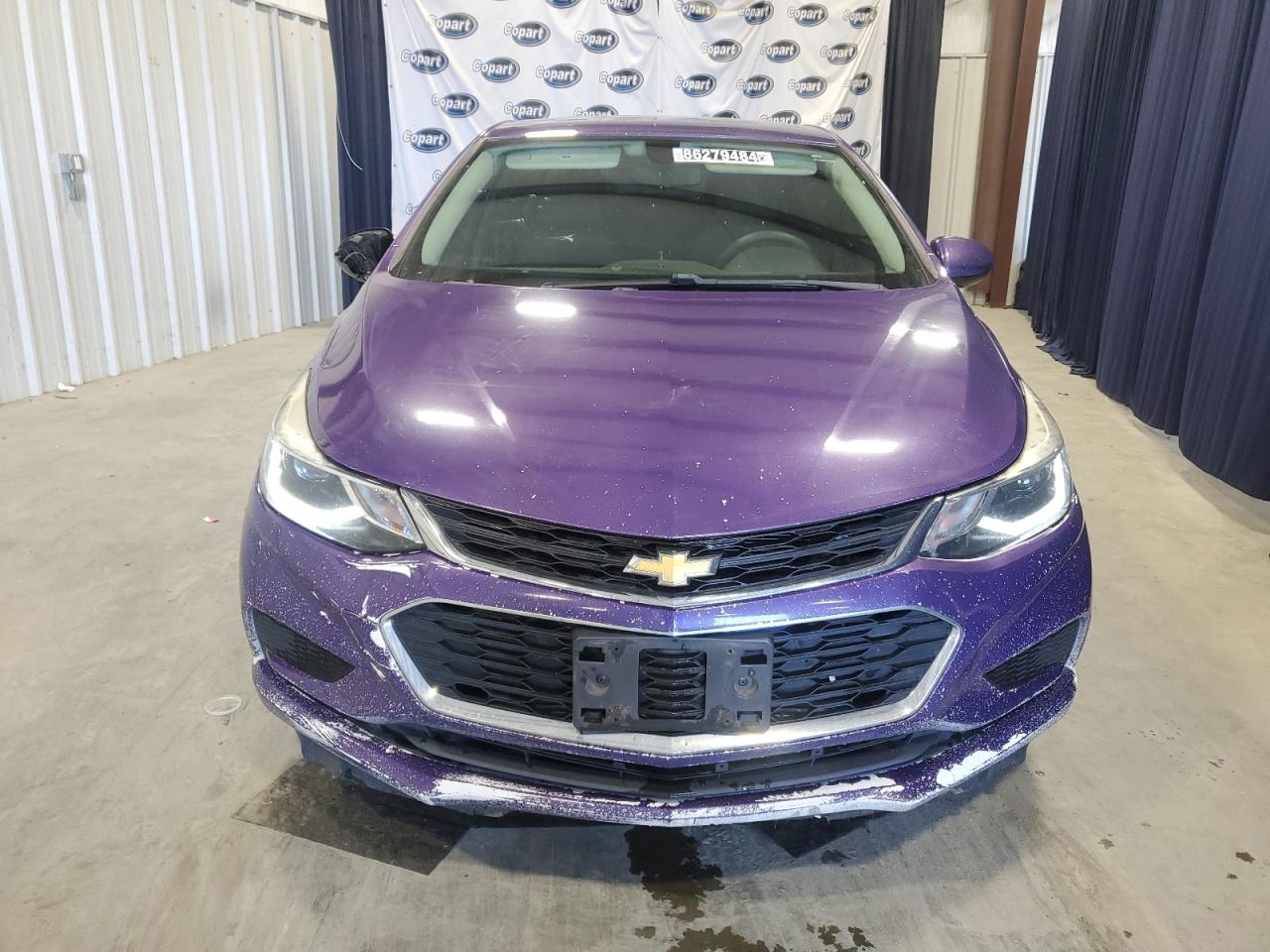 2018 Chevrolet Cruze - Image 5