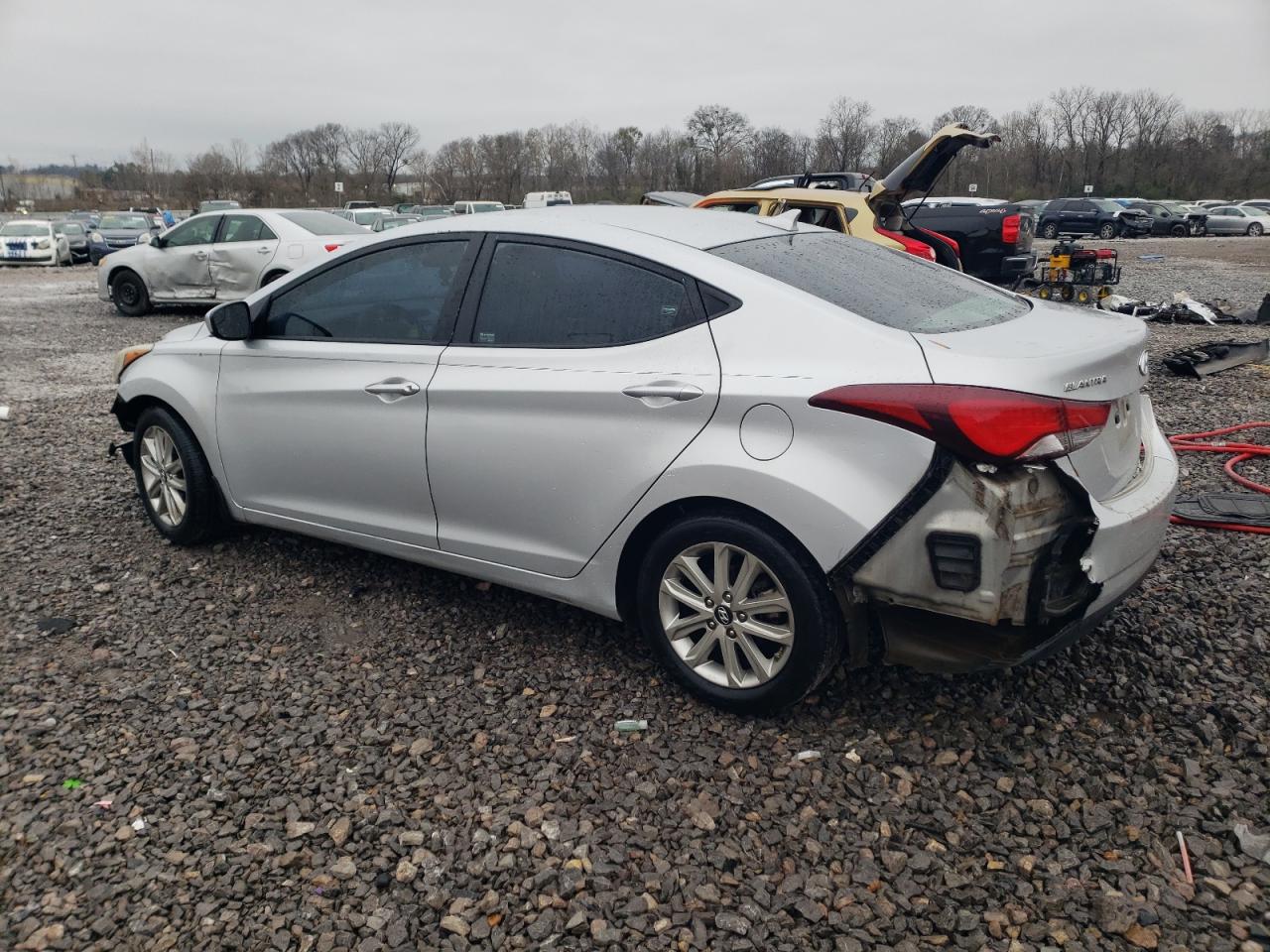 2015 Hyundai Elantra - Image 2