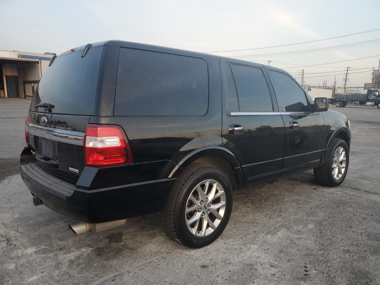 VIN 1FMJU1KT8GEF37939 2016 FORD EXPEDITION no.3