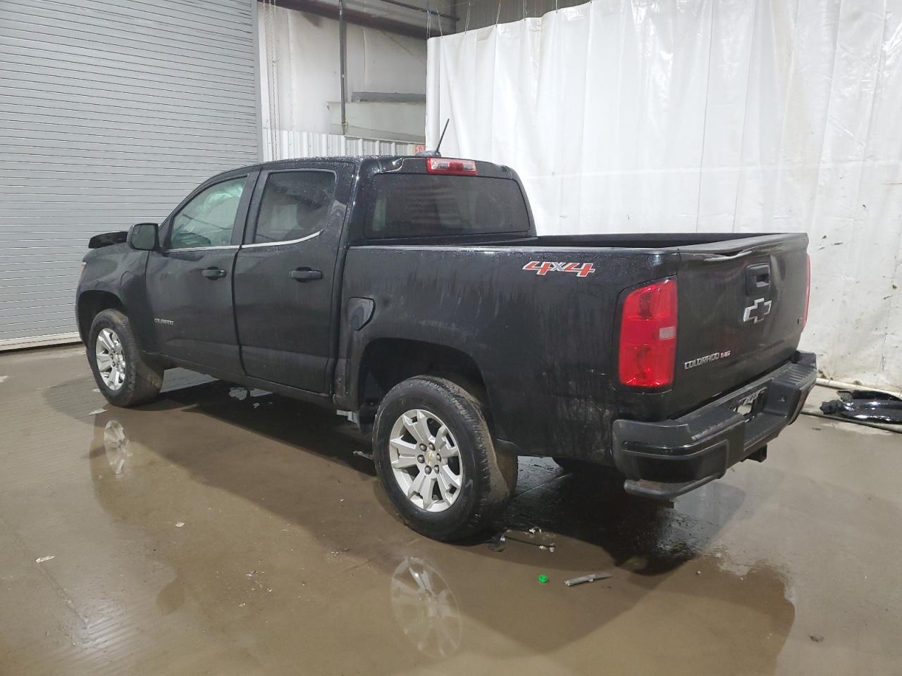 VIN 1GCGTCENXK1249477 2019 CHEVROLET COLORADO no.2