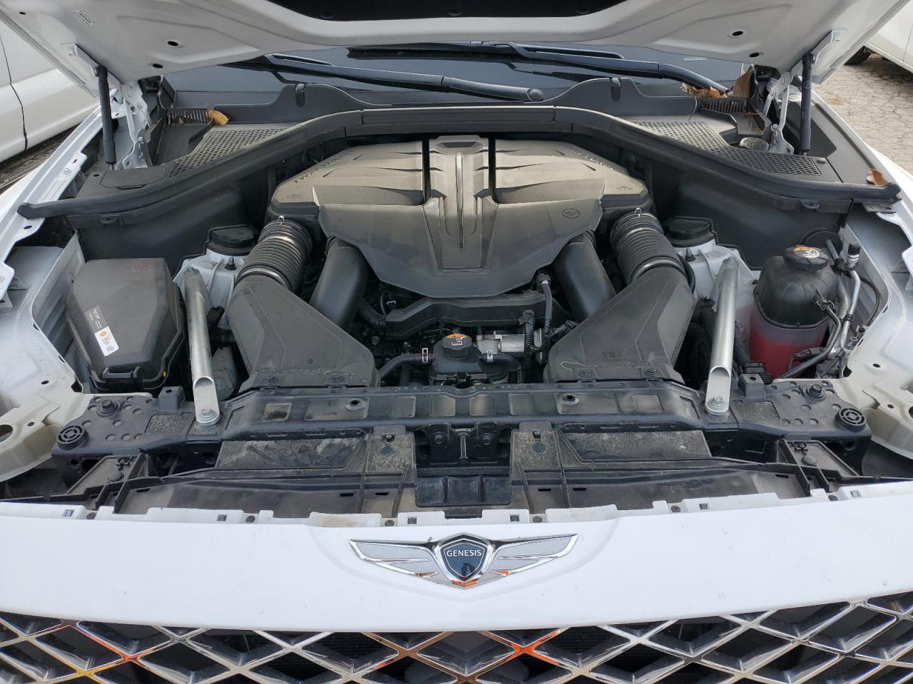 2021 Genesis GV80 - Image 14