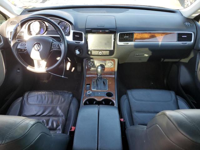 Паркетники VOLKSWAGEN TOUAREG 2012 Сірий