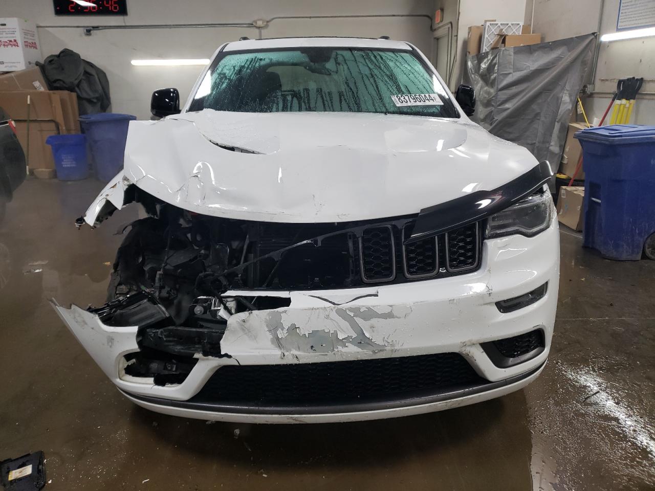 2020 Jeep Grand Cherokee - Image 5