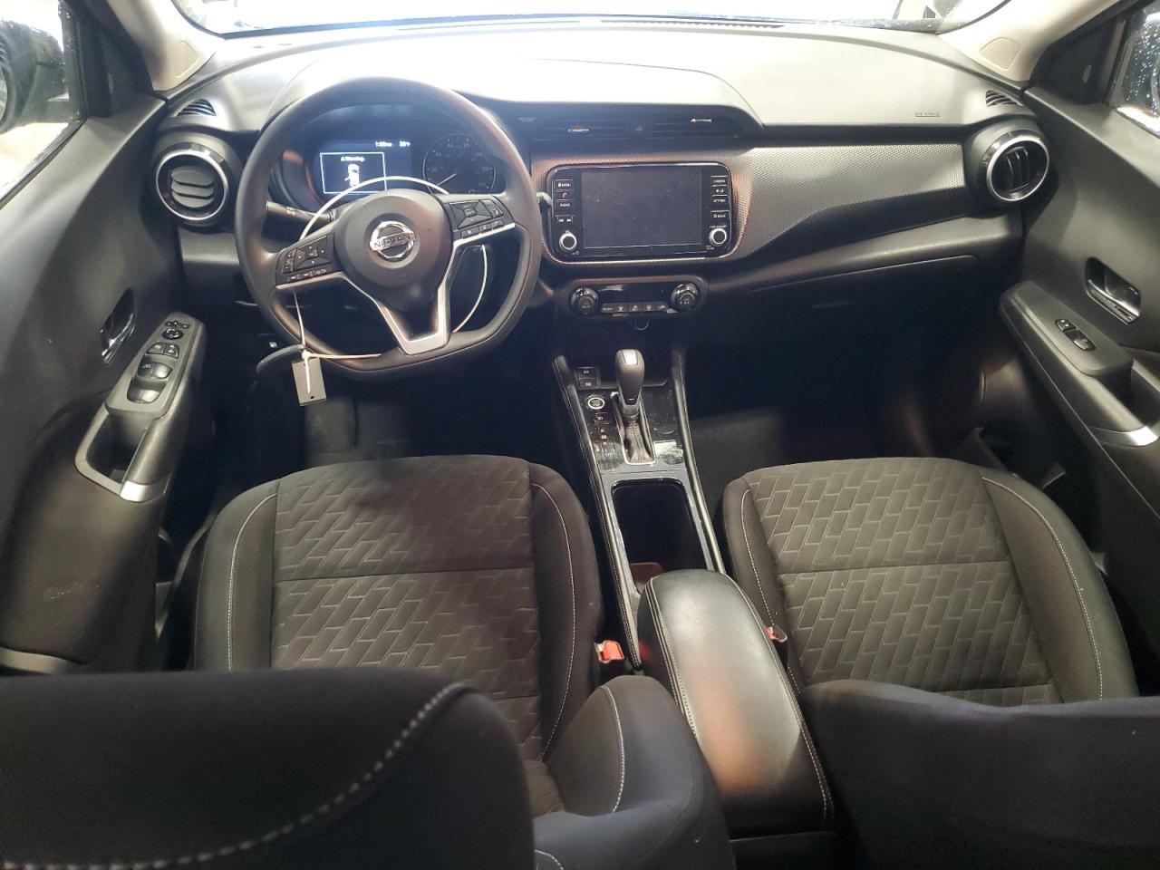 2021 Nissan Kicks - Image 8