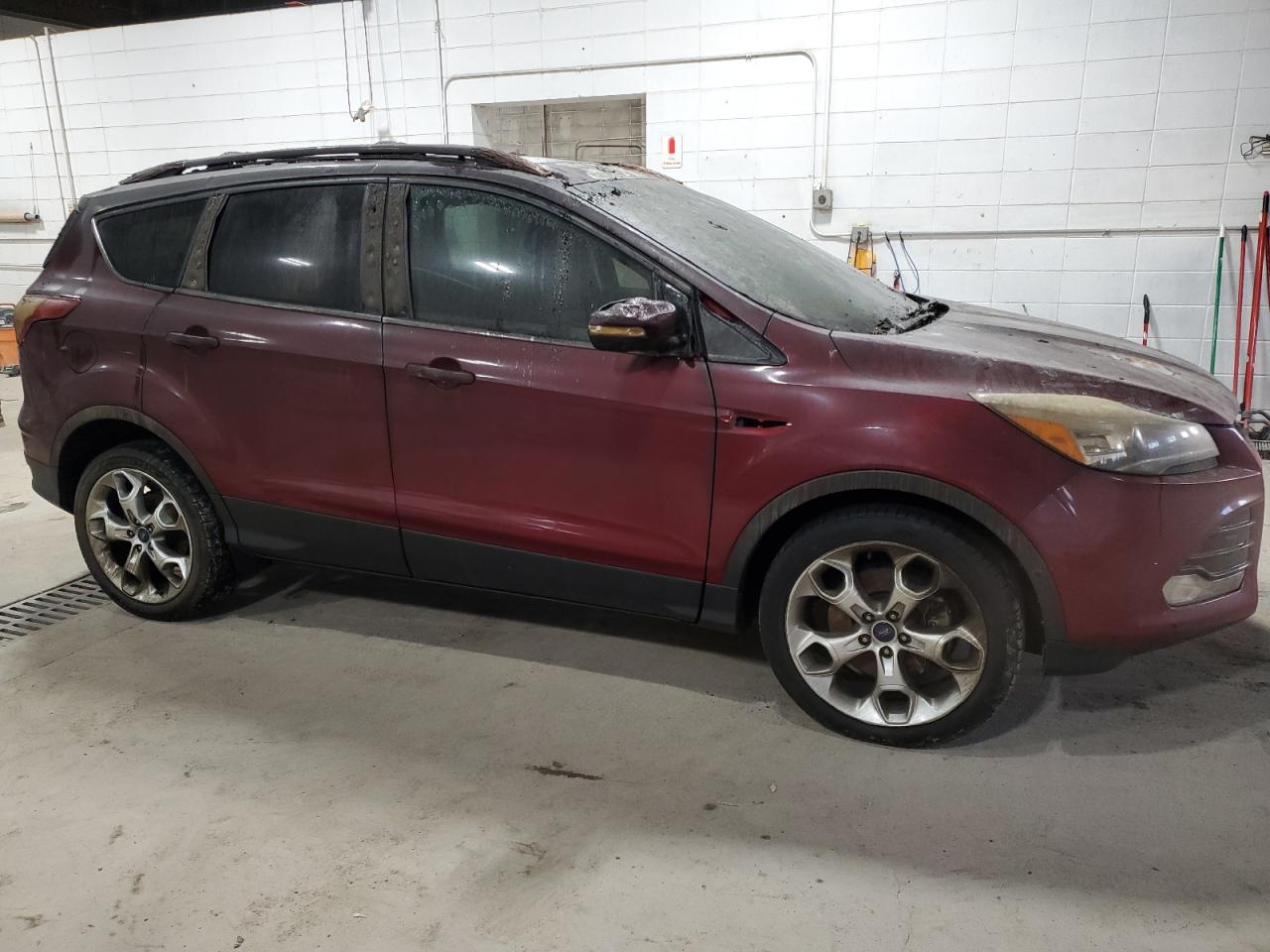 VIN 1FMCU9J94FUB62391 2015 FORD ESCAPE no.4