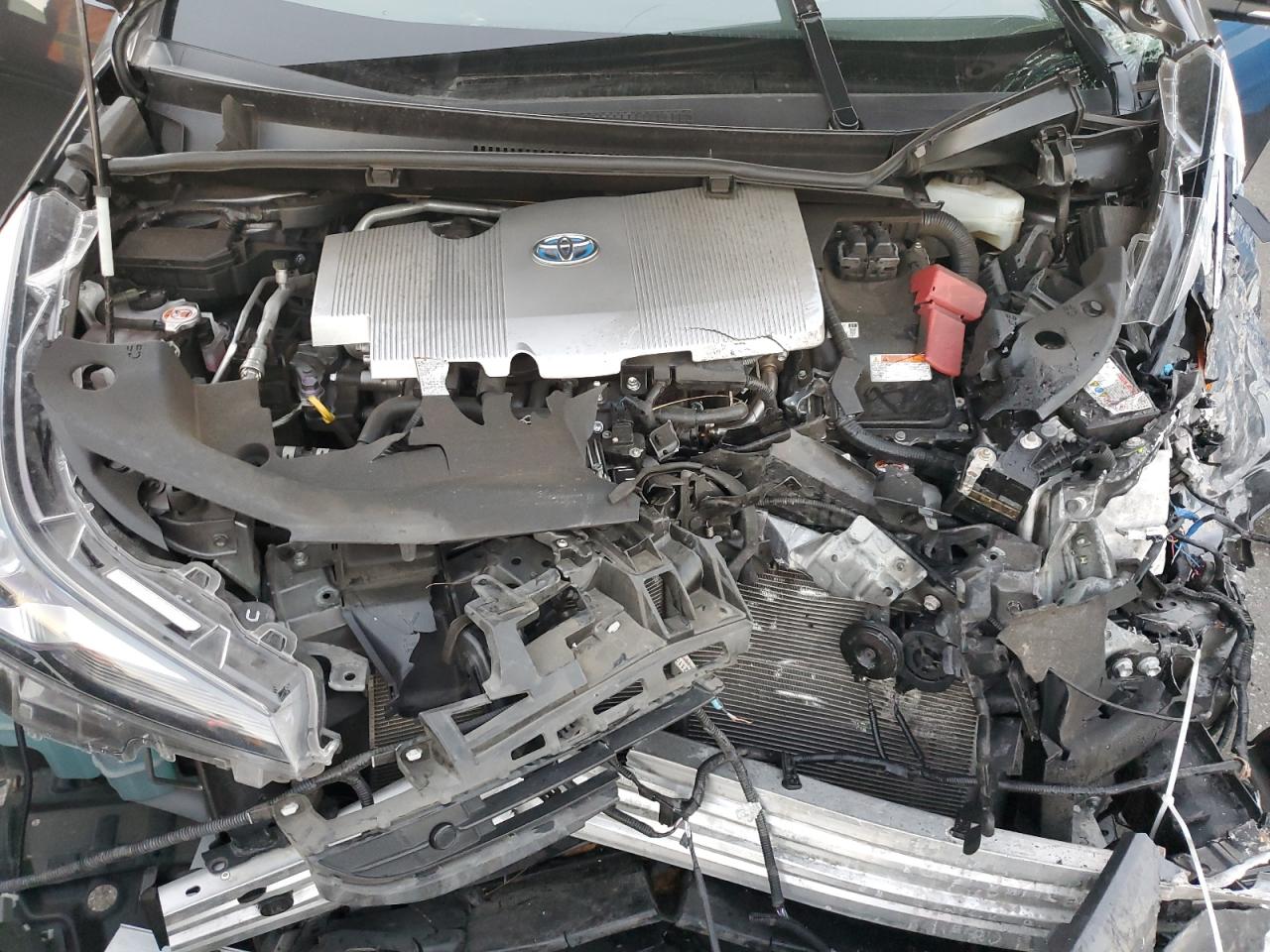 2022 Toyota Prius - Image 11