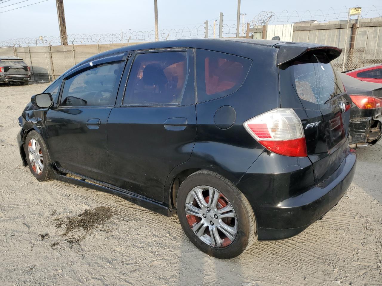 2010 Honda Fit - Image 2