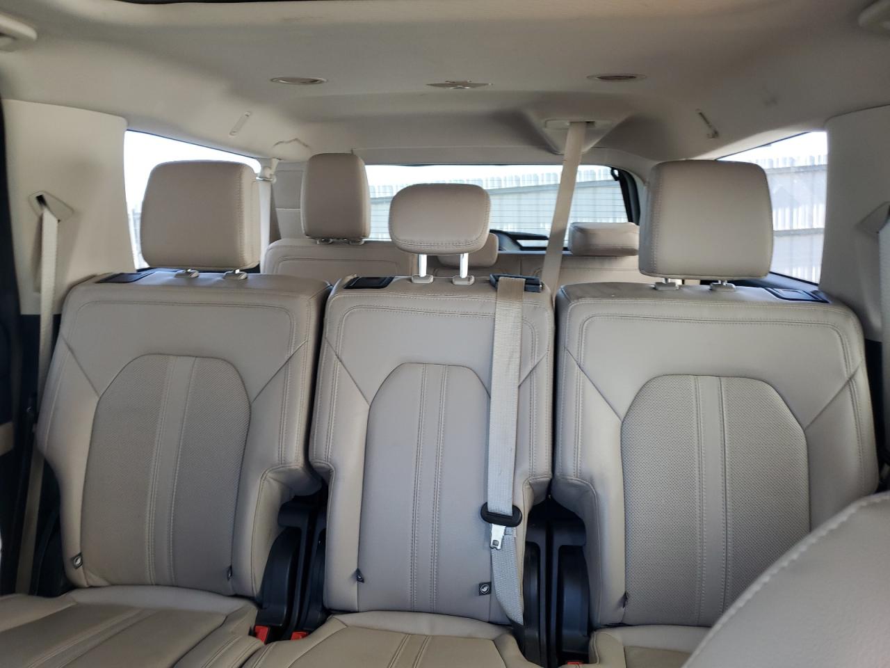 2022 Ford Expedition - Image 10