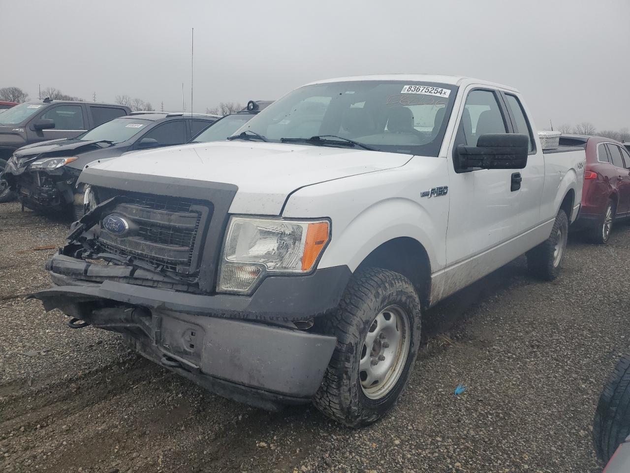 VIN 1FTFX1EF8EKE82236 2014 FORD F-150 no.1