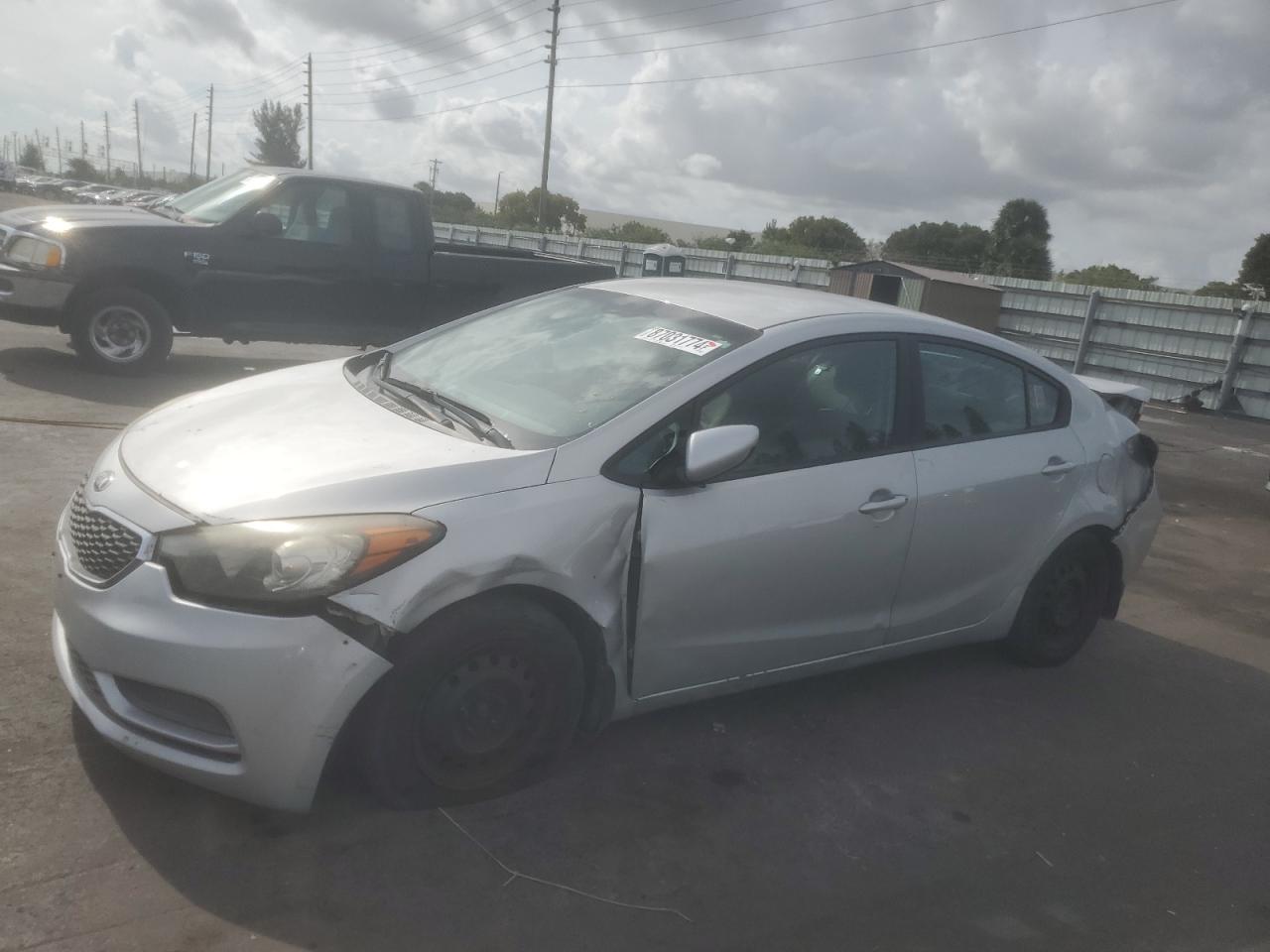2015 Kia Forte - Image 1