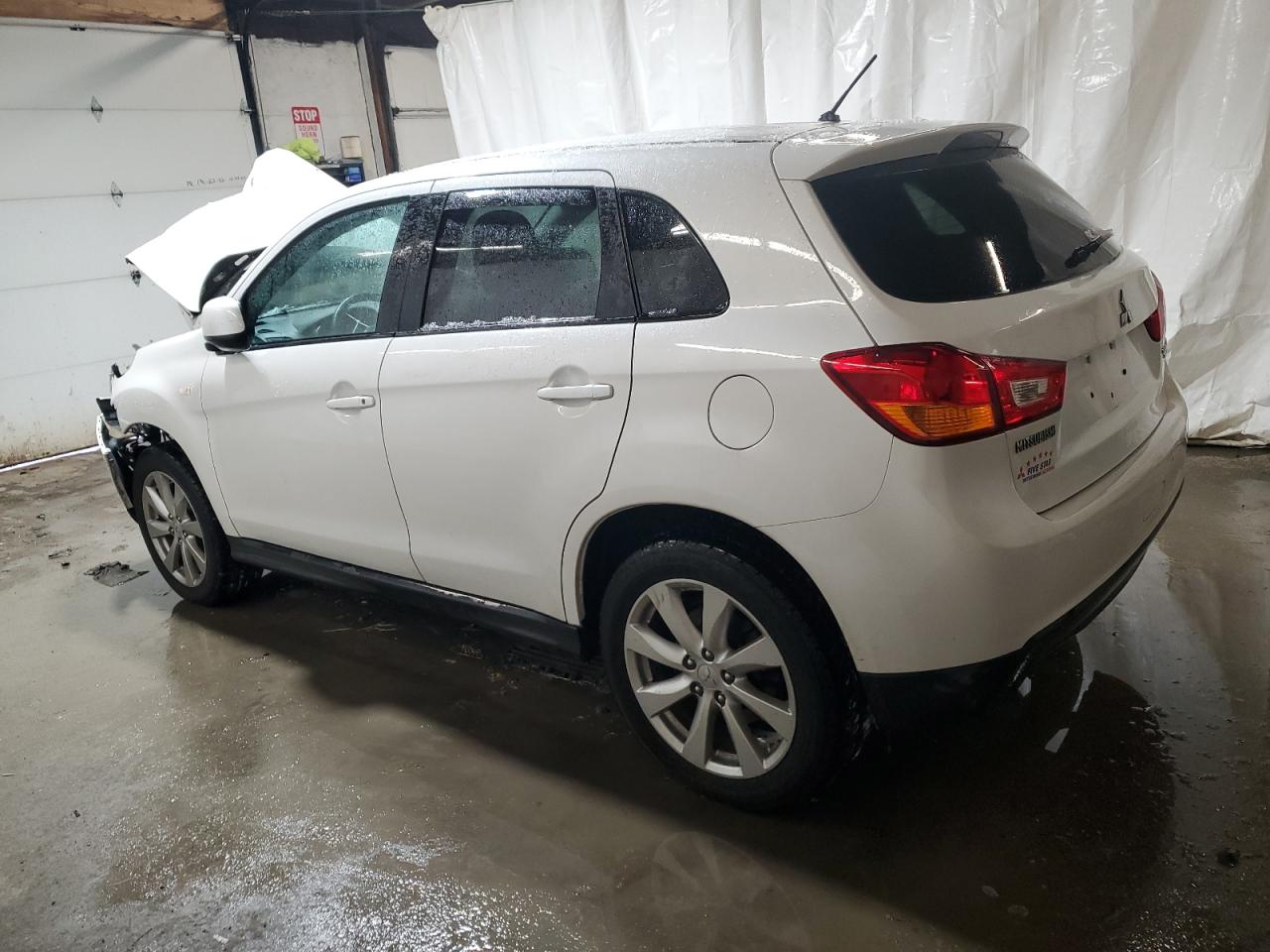 VIN 4A4AR3AU8FE062294 2015 MITSUBISHI OUTLANDER no.2