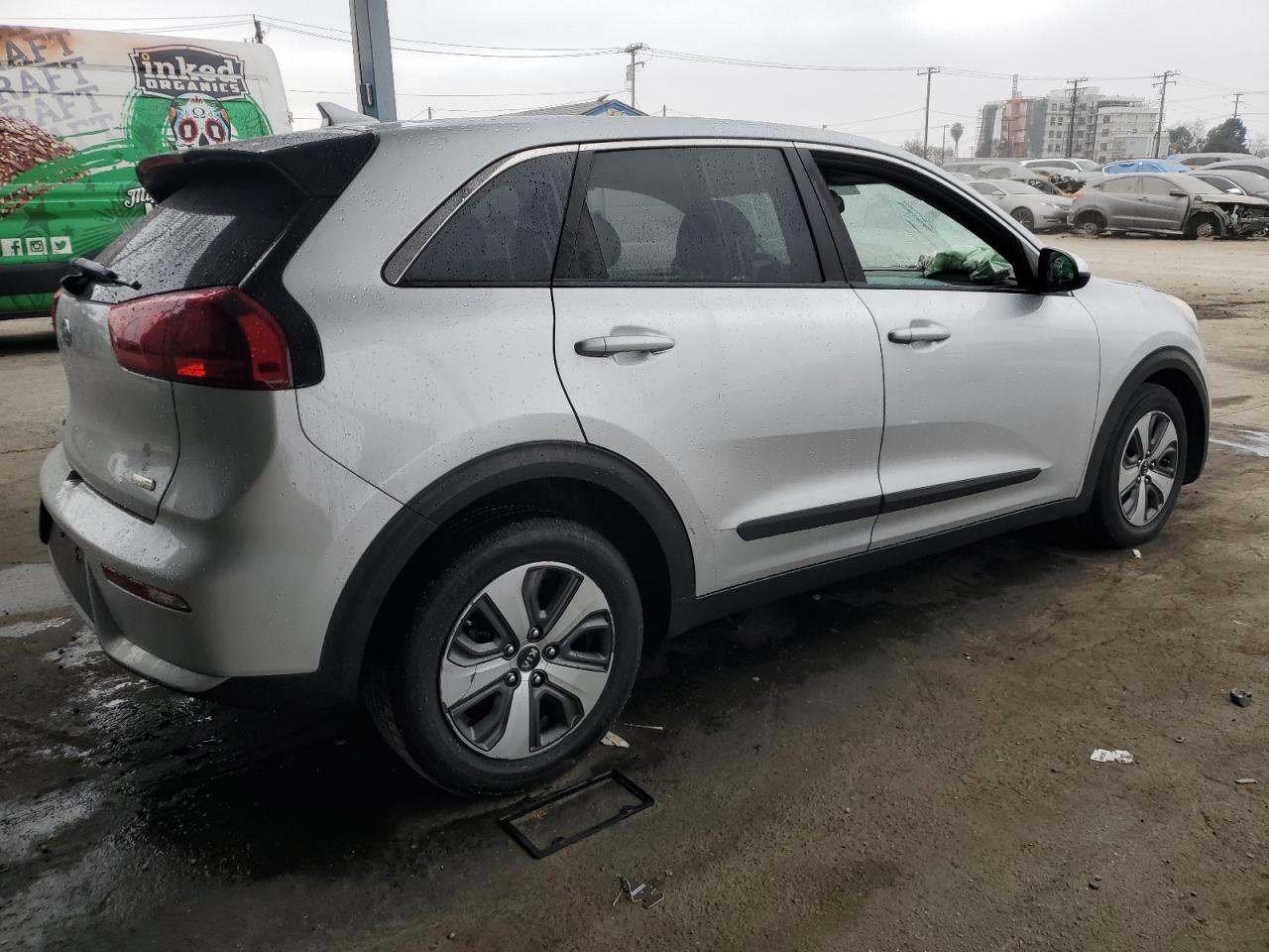 VIN KNDCB3LC5H5076391 2017 KIA NIRO no.3