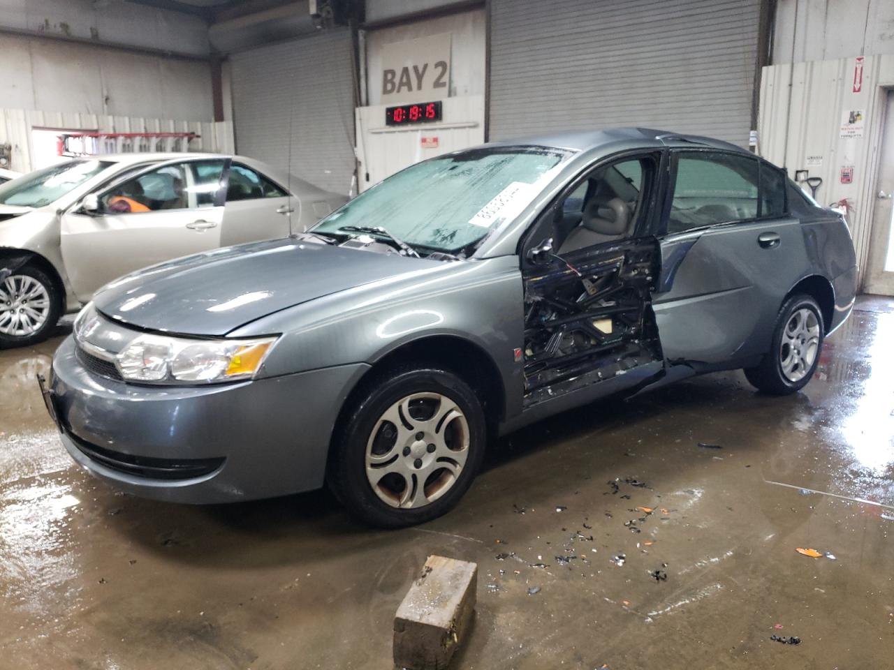 2004 Saturn ION - Image 1