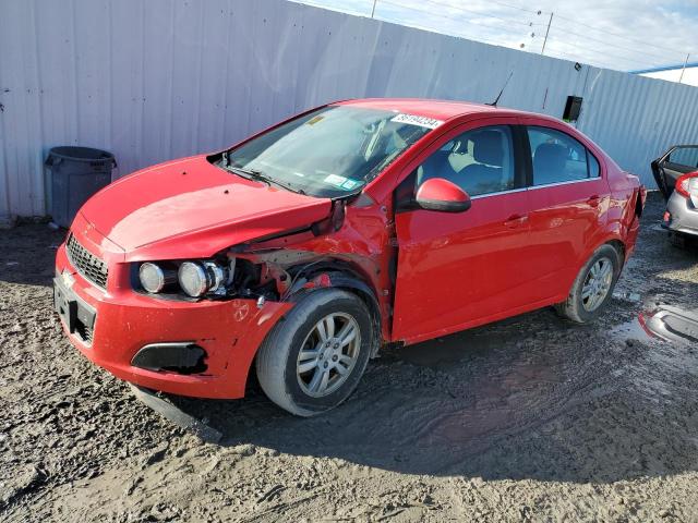 Седани CHEVROLET SONIC 2014 Червоний