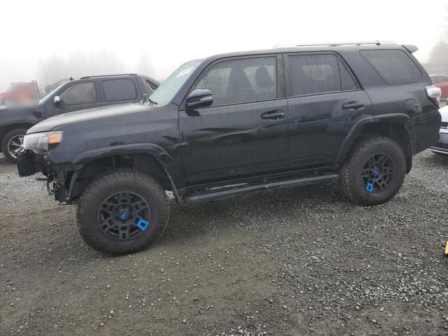  TOYOTA 4RUNNER 2016 Черный