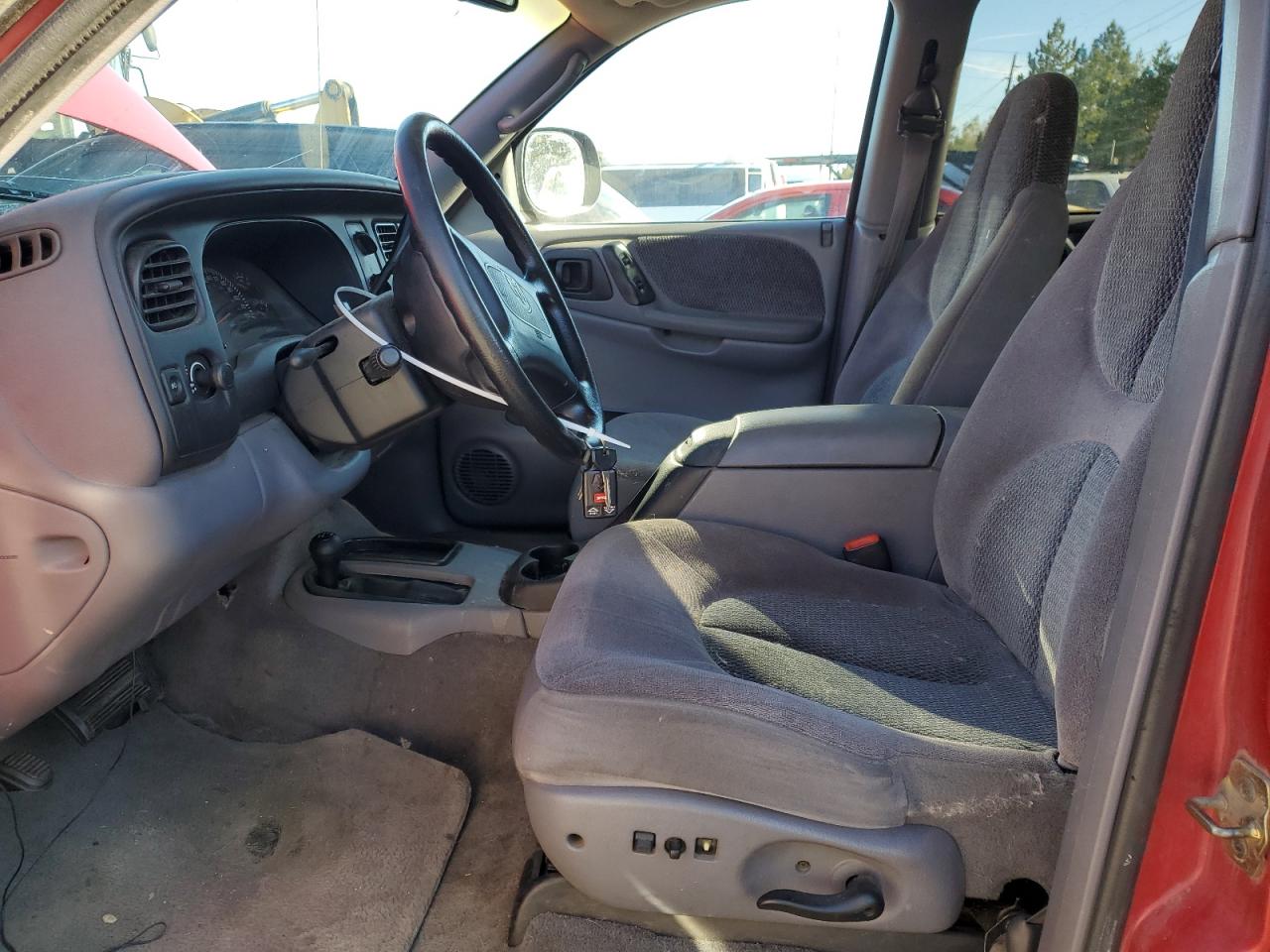 1998 Dodge Durango VIN: 1B4HS28Y6WF151348 Lot: 85332754