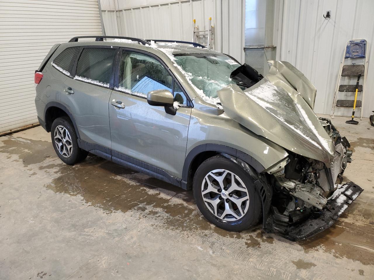 2020 Subaru Forester - Image 4