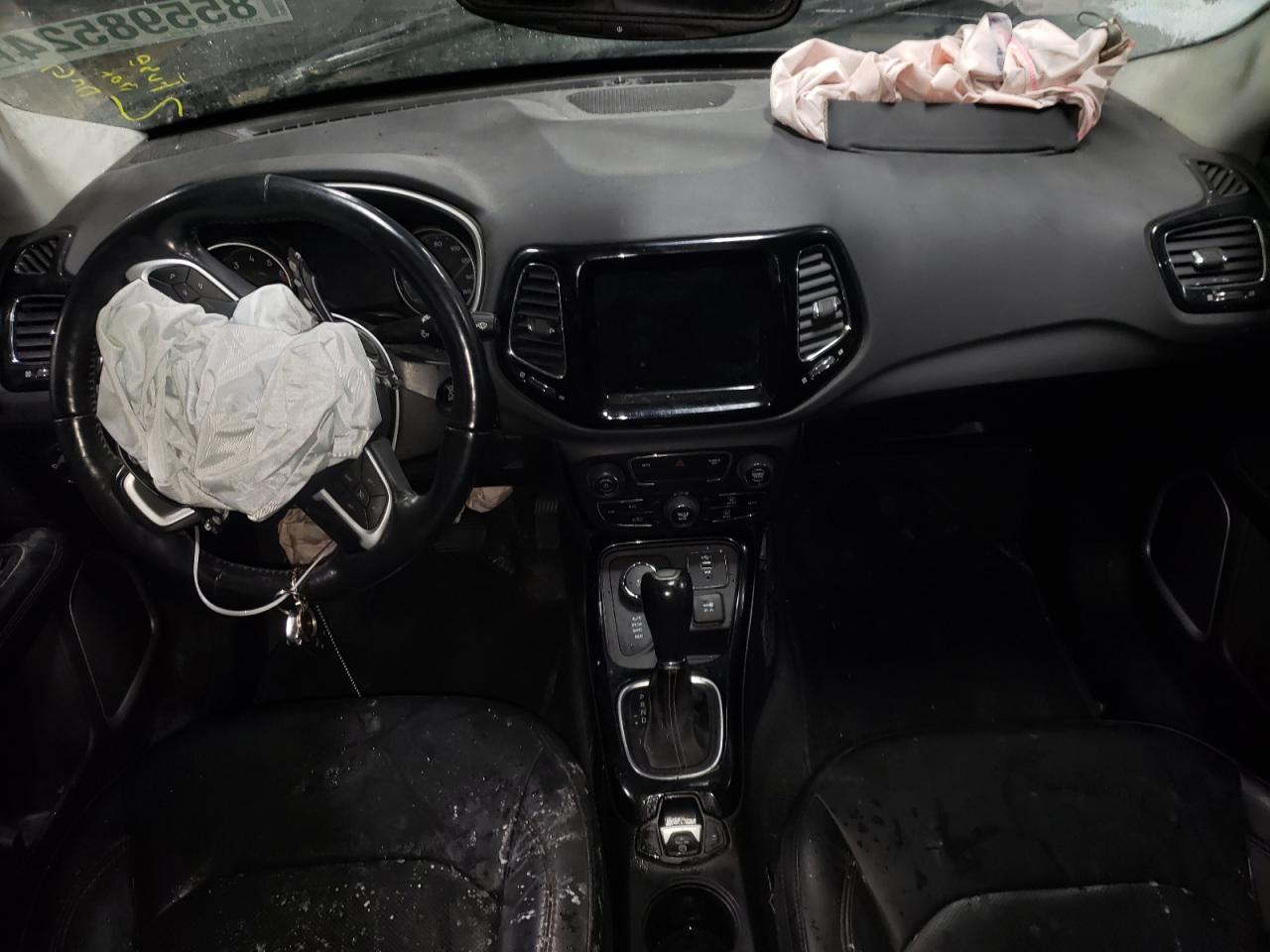 2019 Jeep Compass - Image 8