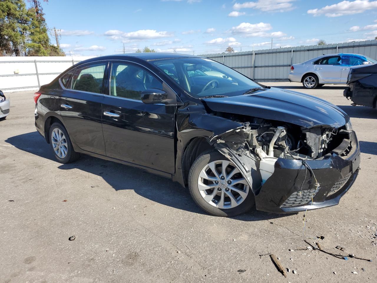 VIN 3N1AB7AP5JY300355 2018 NISSAN SENTRA no.4