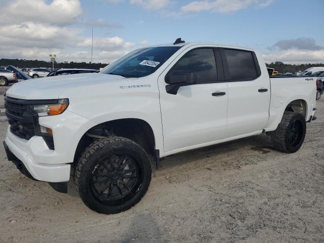 2022 Chevrolet Silverado K1500 Custom