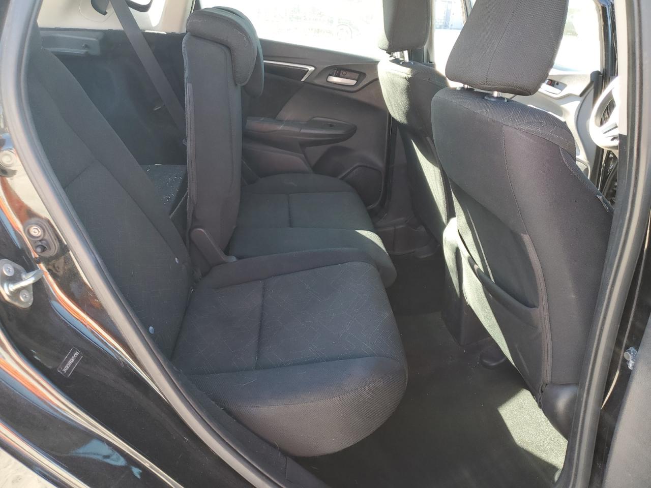 2015 Honda Fit - Image 10