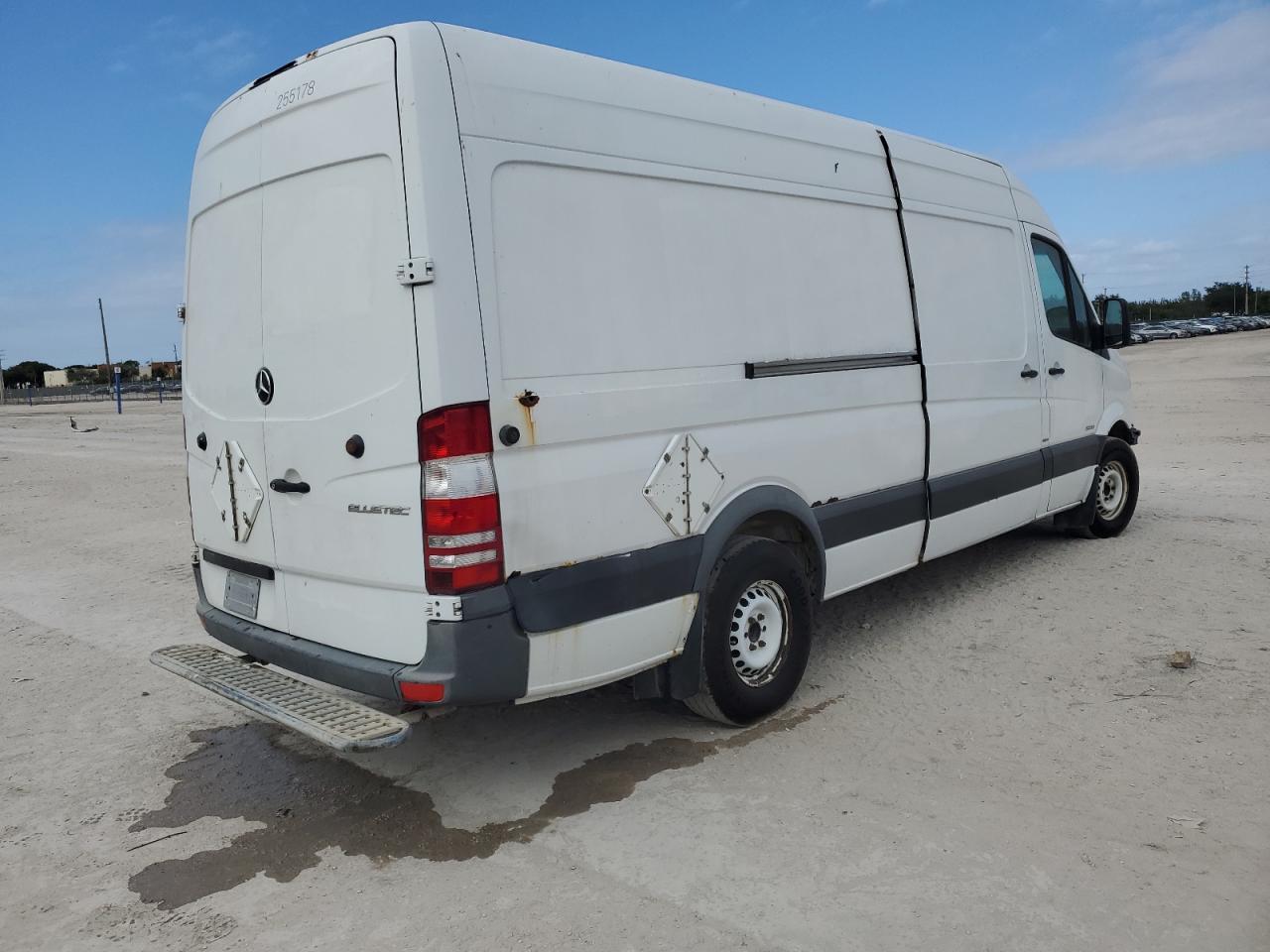 VIN WD3PE8DE8E5902808 2014 MERCEDES-BENZ SPRINTER no.3