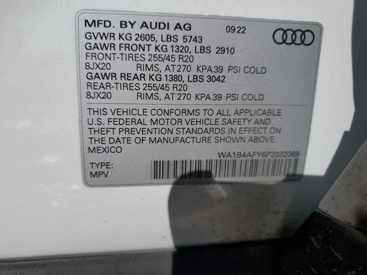 2023 Audi SQ5 - Image 14