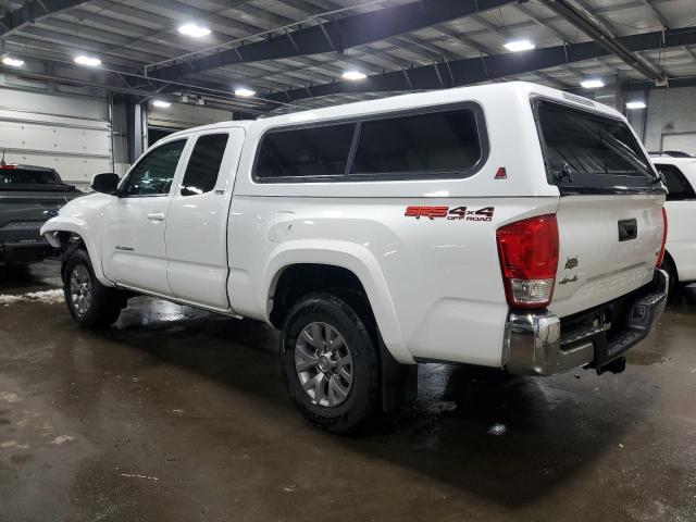  TOYOTA TACOMA 2017 Biały