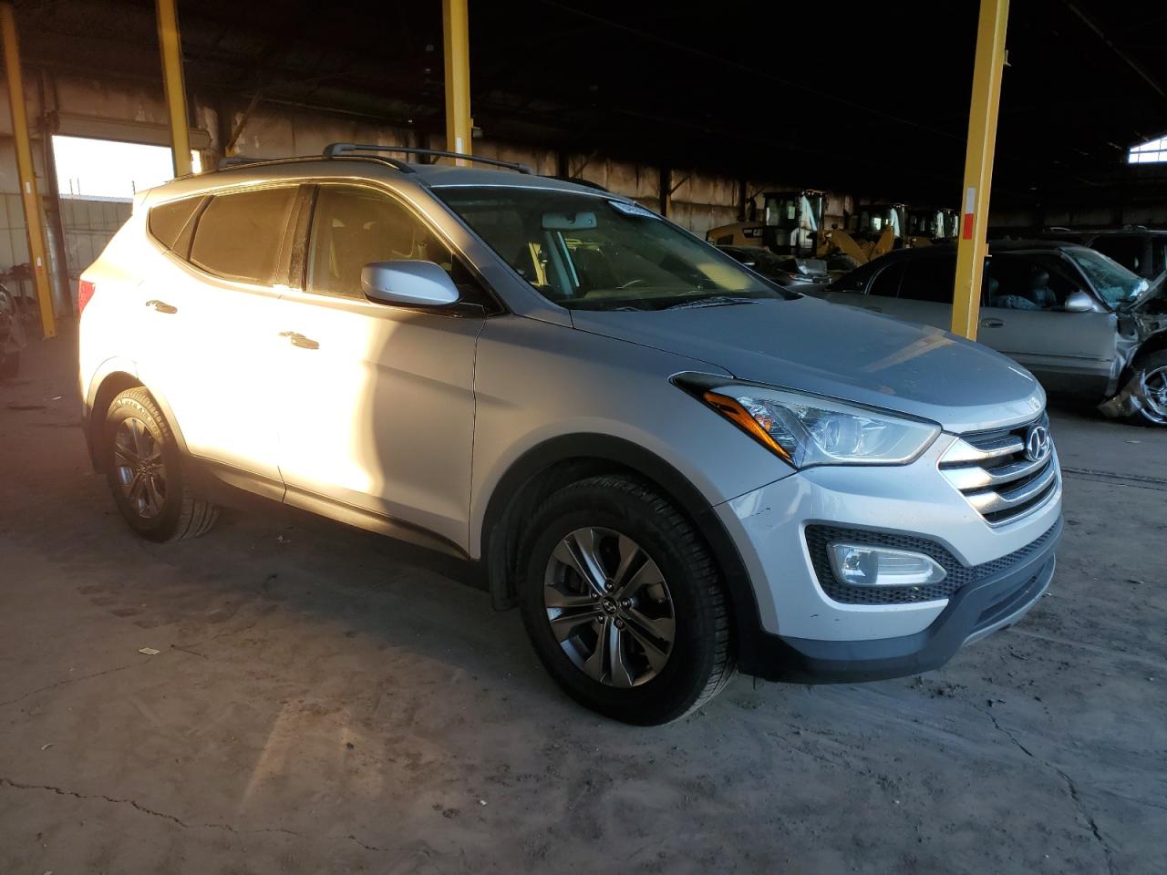 VIN 5XYZU3LB2EG216086 2014 HYUNDAI SANTA FE no.4