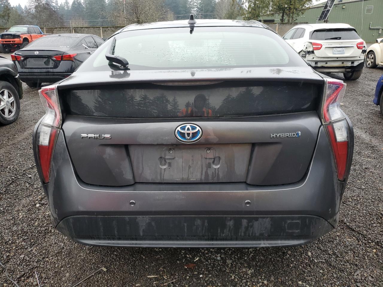 VIN JTDKARFU2G3024054 2016 TOYOTA PRIUS no.6