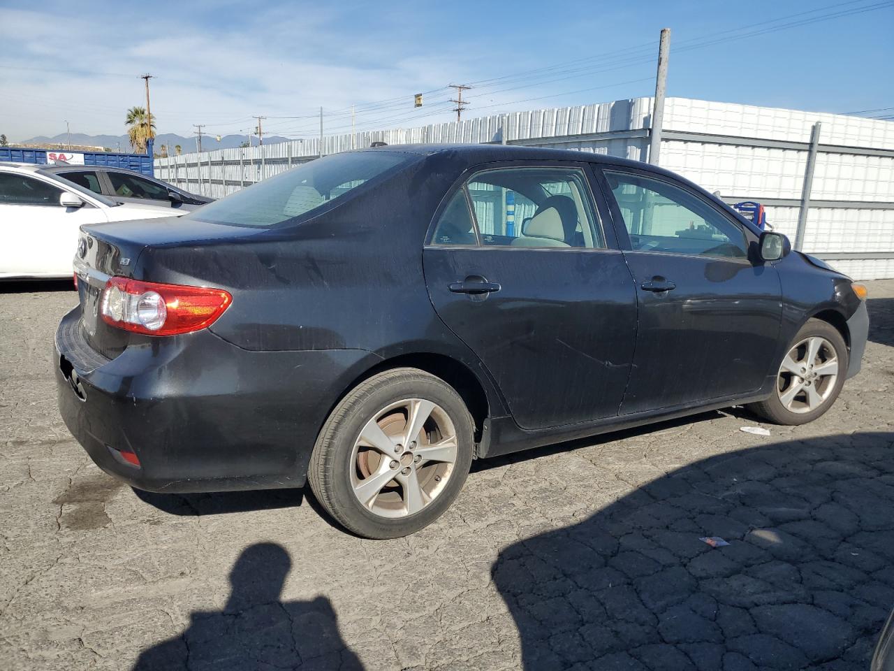 VIN 5YFBU4EE9DP114731 2013 TOYOTA COROLLA no.3