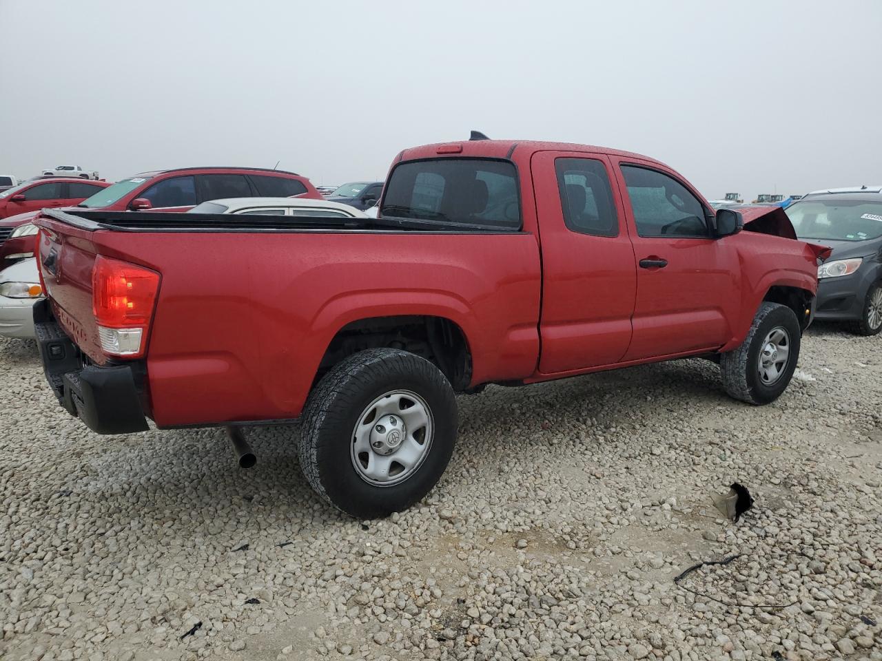 2016 Toyota Tacoma - Image 3