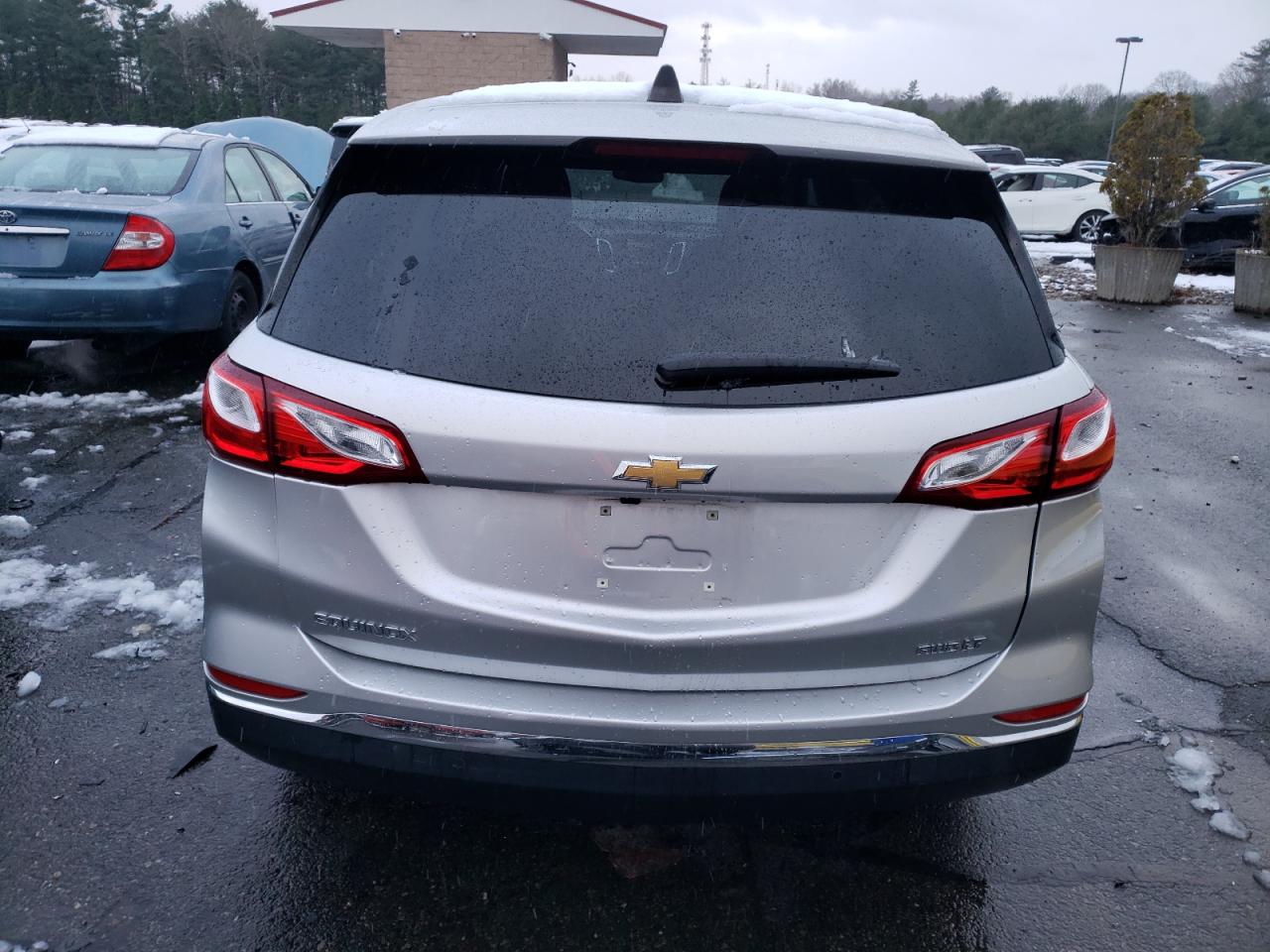 2021 Chevrolet Equinox - Image 6
