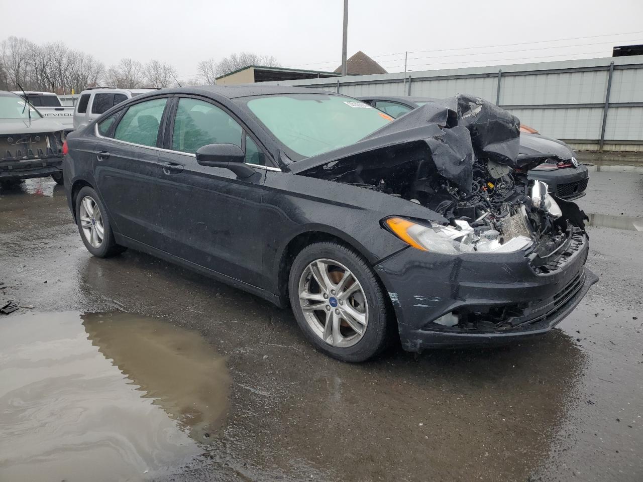 VIN 3FA6P0HD6JR251092 2018 FORD FUSION no.4