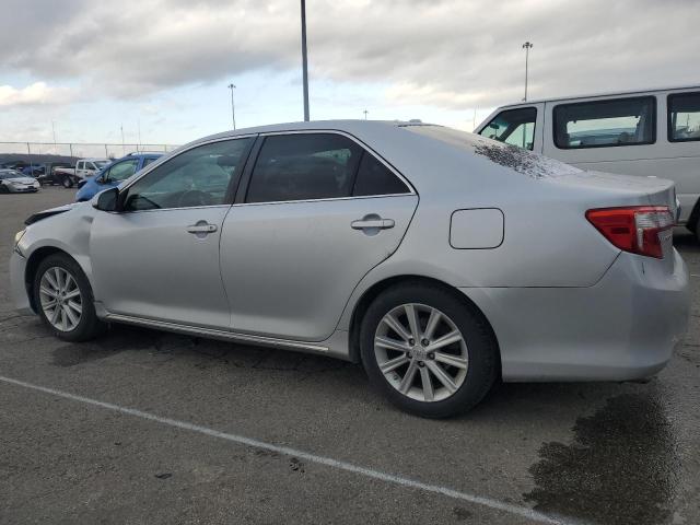  TOYOTA CAMRY 2012 Srebrny