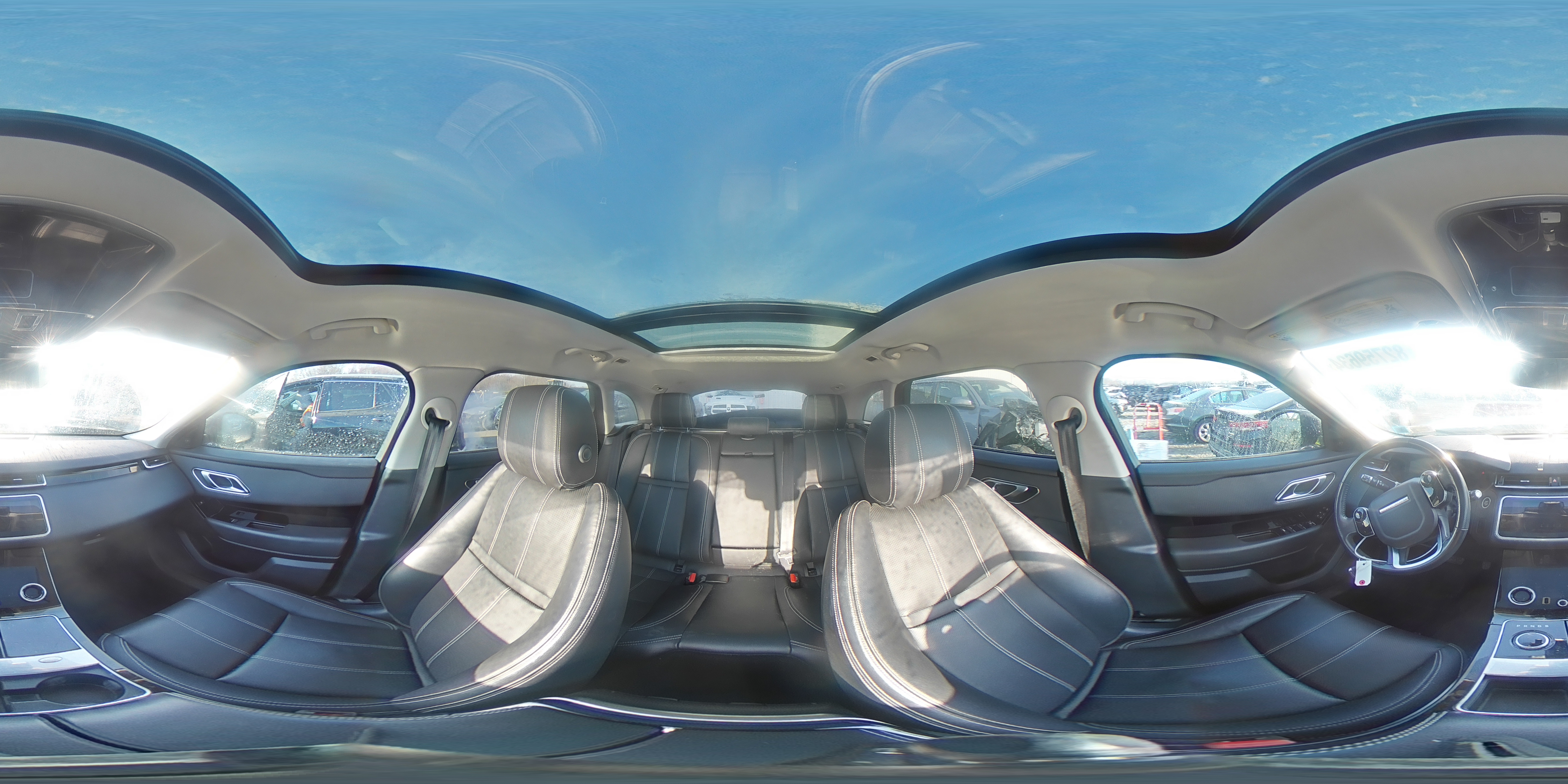 2019 Land Rover Range Rover - Image 16