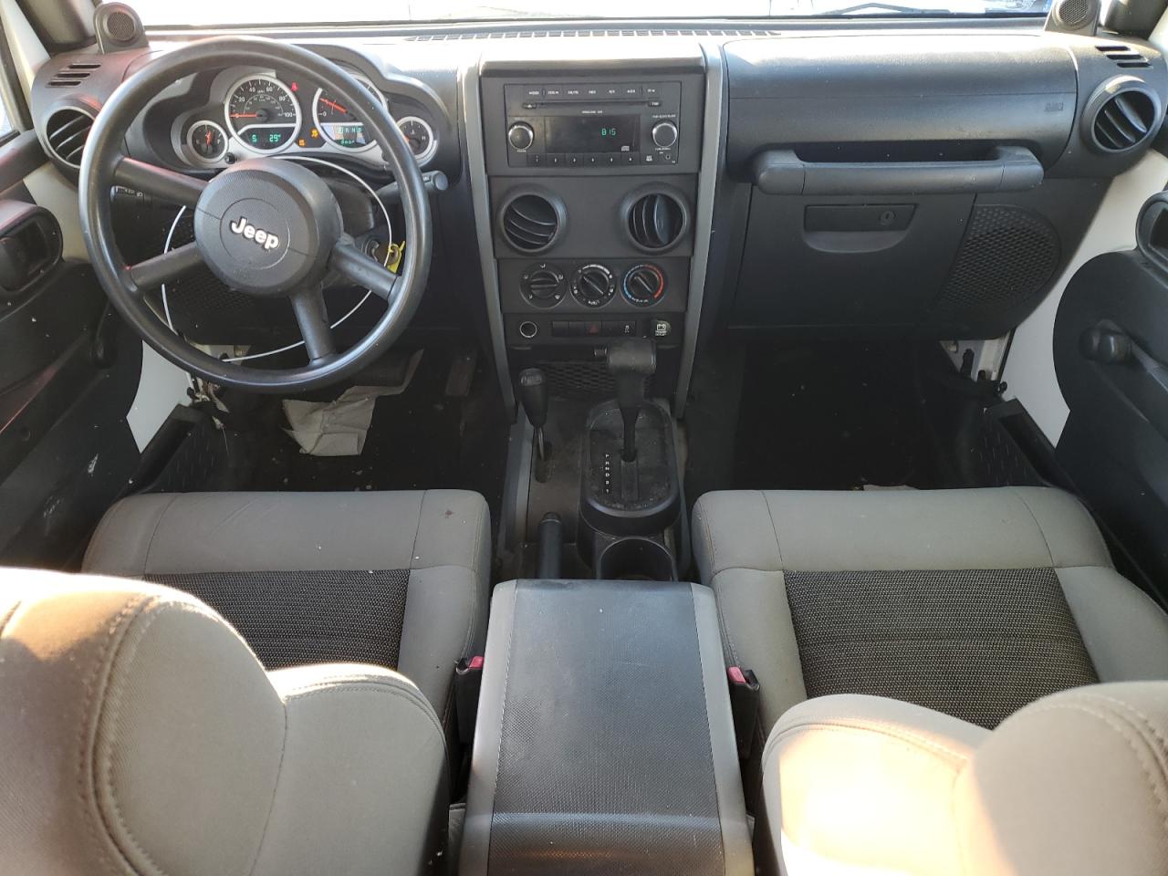 2010 Jeep Wrangler - Image 8