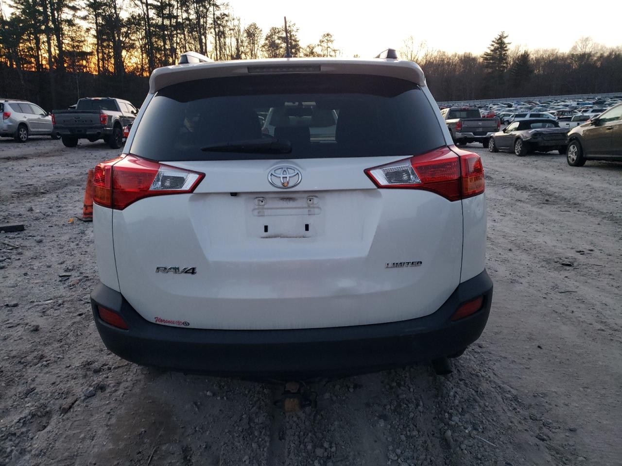 2013 Toyota RAV 4 - Image 6