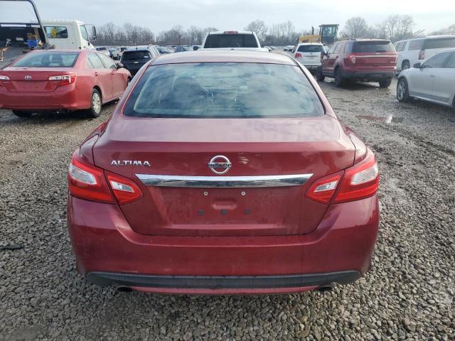  NISSAN ALTIMA 2016 Czerwony