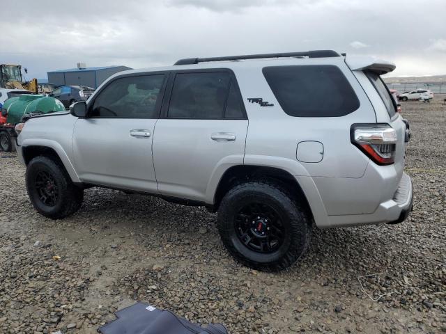  TOYOTA 4RUNNER 2021 Srebrny