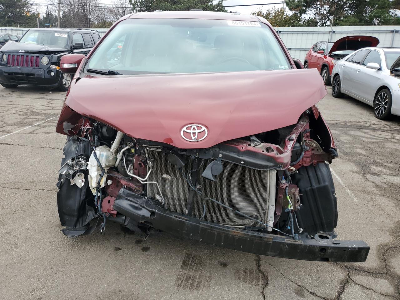 VIN 5TDDK3DC0DS050479 2013 TOYOTA All Models no.5