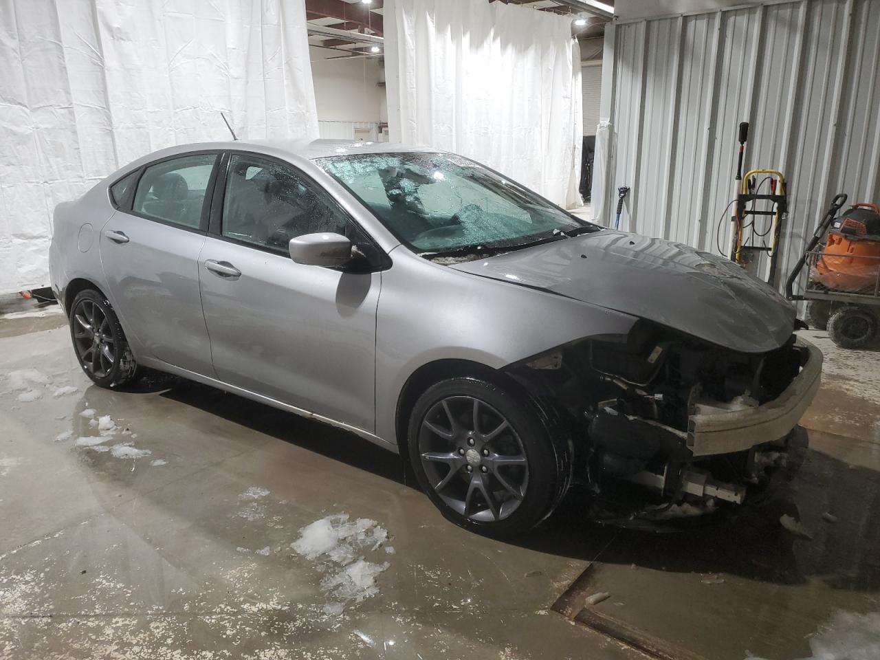 VIN 1C3CDFBB4GD643929 2016 DODGE DART no.4