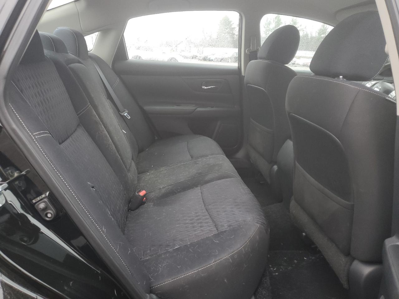 2017 Nissan Altima - Image 10