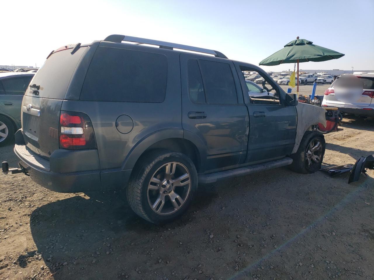 2010 Ford Explorer - Image 3