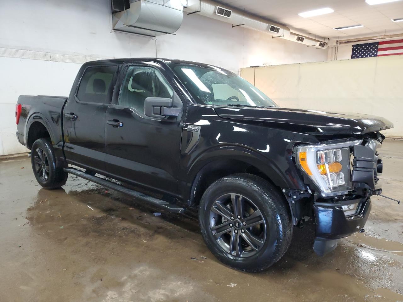2022 Ford F-150 - Image 4