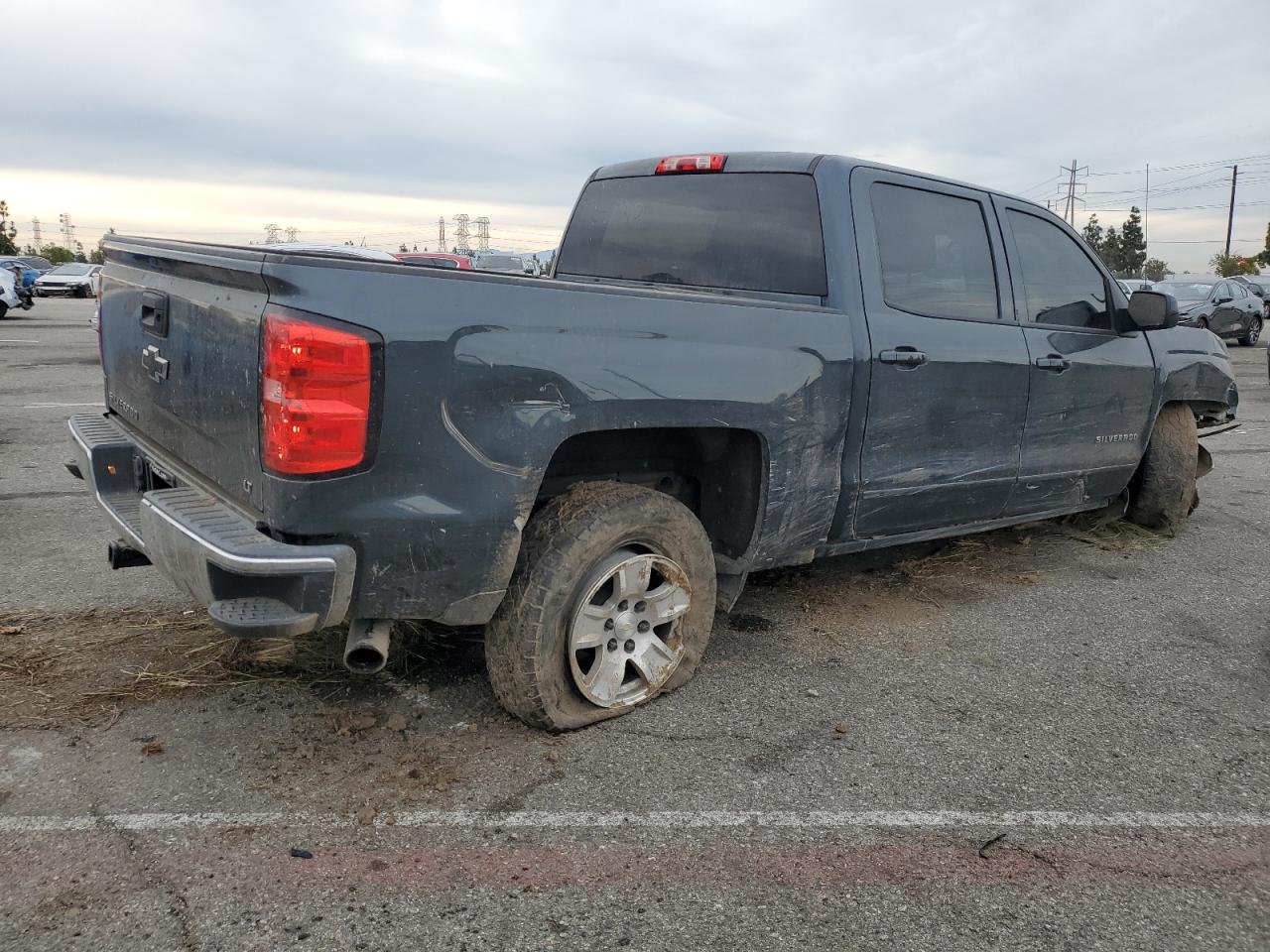 2017 Chevrolet Silverado - Image 3