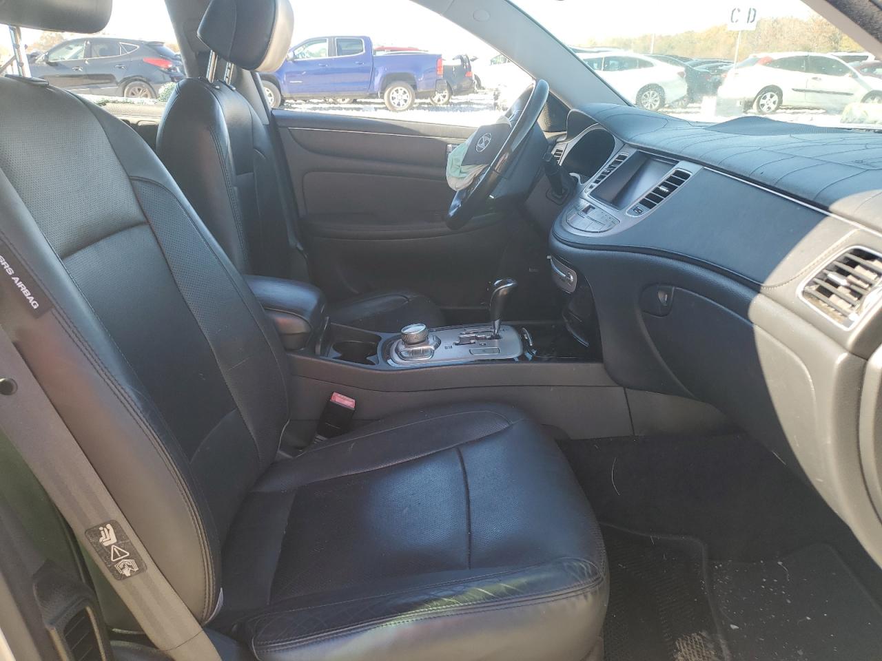 2012 Hyundai Genesis - Image 7