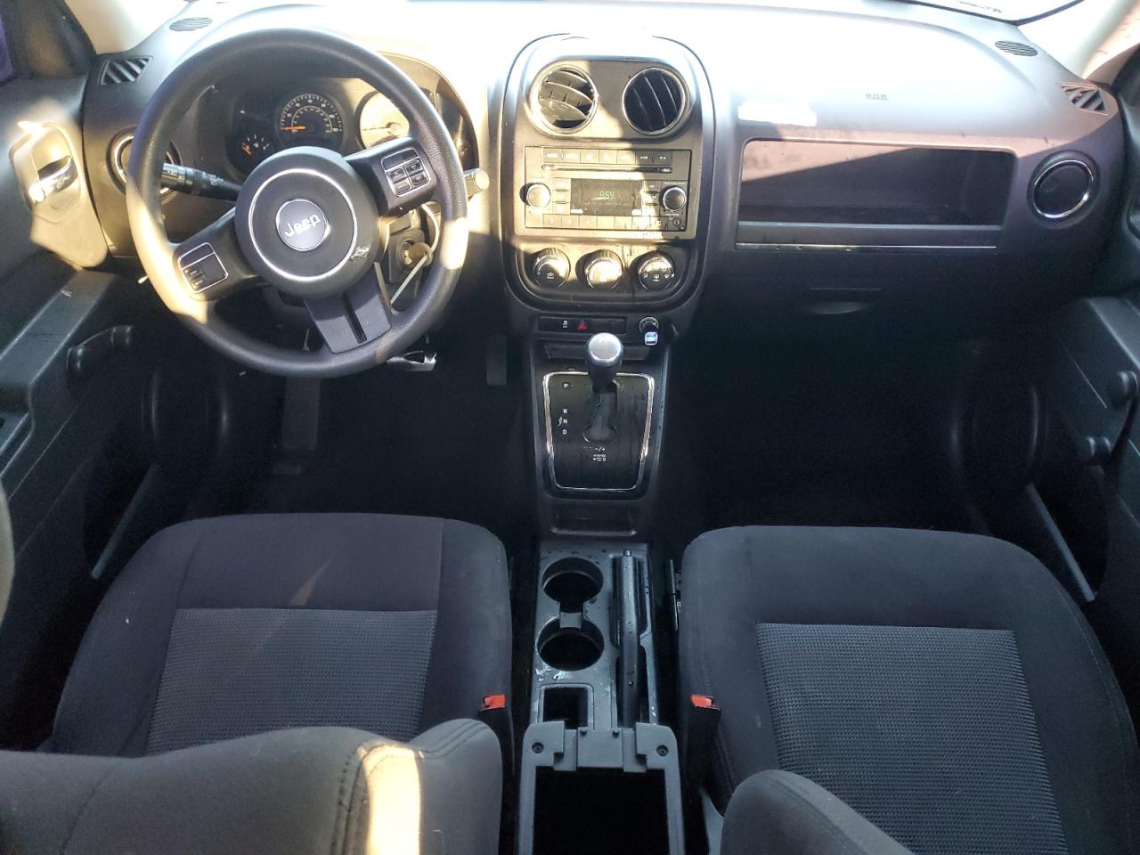 2017 Jeep Liberty (Patriot) - Image 8