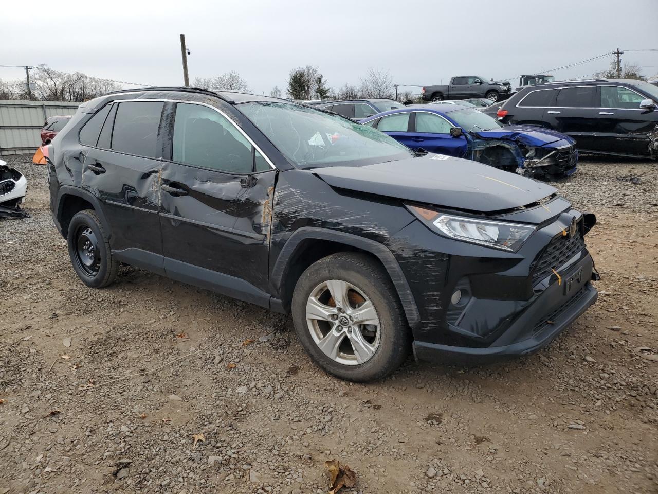 VIN 2T3P1RFV9MC254697 2021 TOYOTA RAV4 no.4